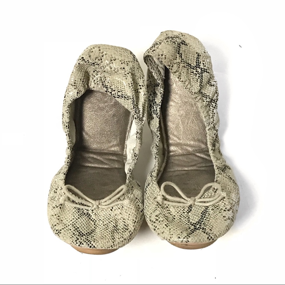 Gap Size 7M Ballet Flats Fold Up Travel Snakeskin